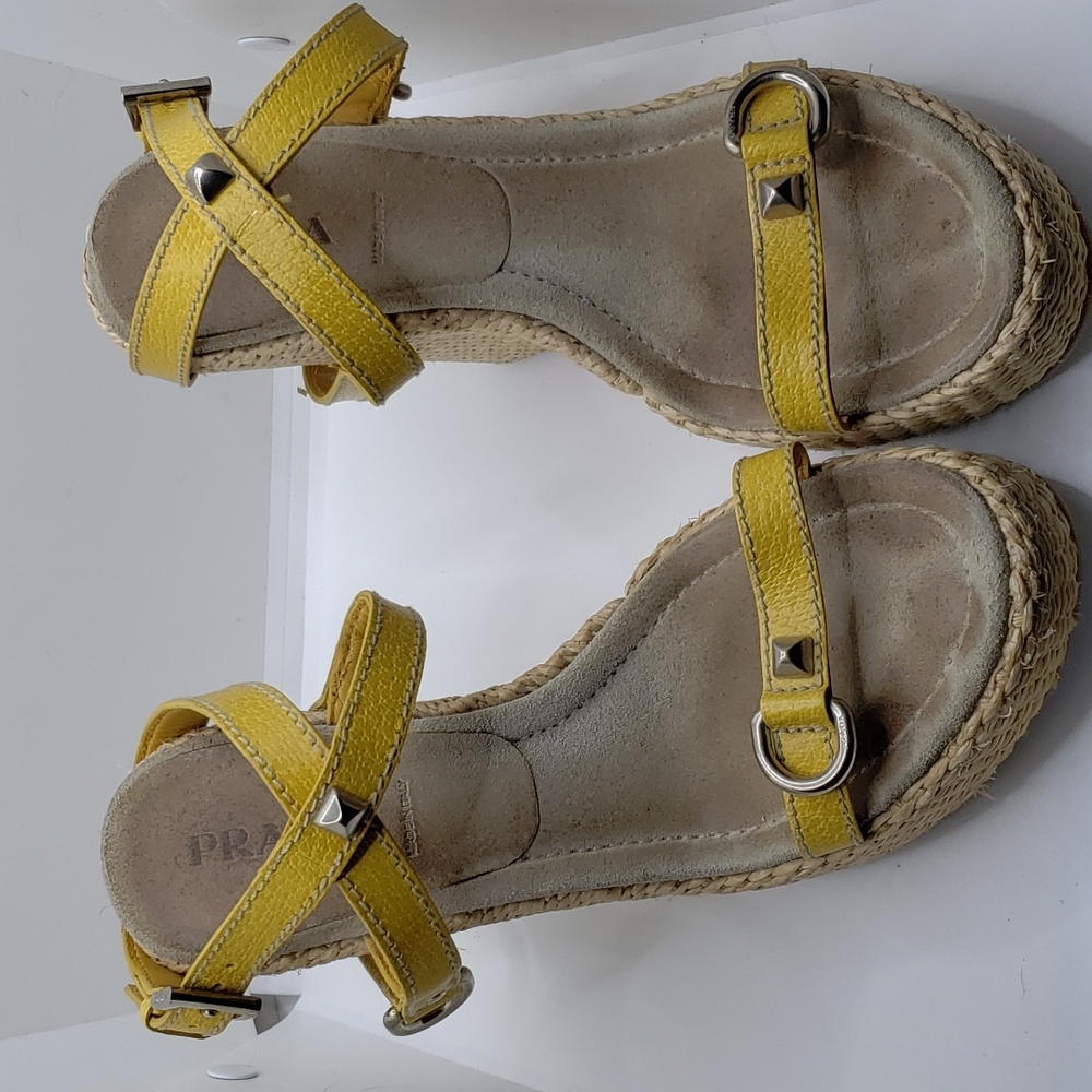 PRADA Authentic Wedges - Picture 4 of 11